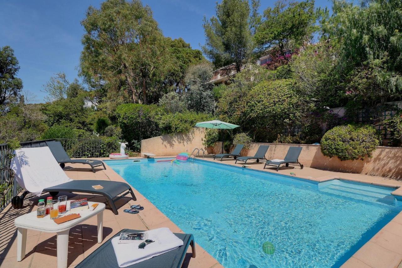 Villa Des Fontenelles La Croix-Valmer Bagian luar foto